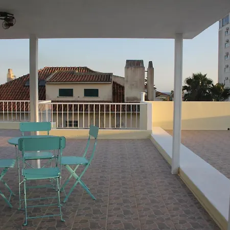 Carcavelos Beira Luxury Suites Gasthuis Cascais