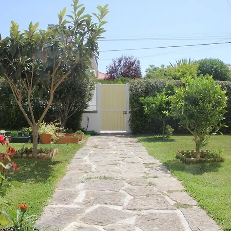 Guest house Carcavelos Beira Luxury Suites