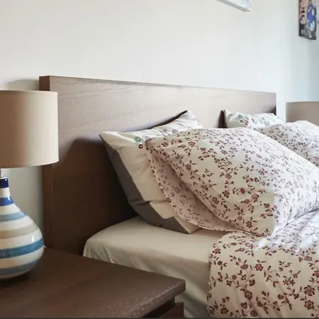 Carcavelos Beira Luxury Suites *